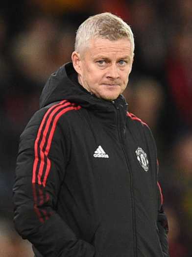 曼联换帅大热曝光！昔日死忠回归，穆帅成备选，高层道歉错怪了他